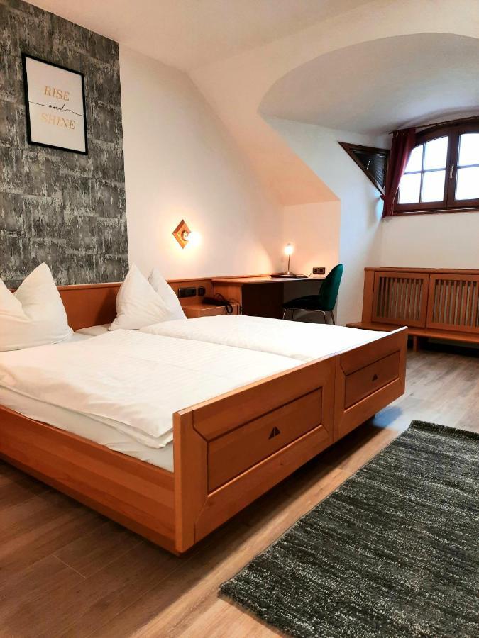 Hotel Zum Goldenen Hirschen Freistadt Exteriör bild